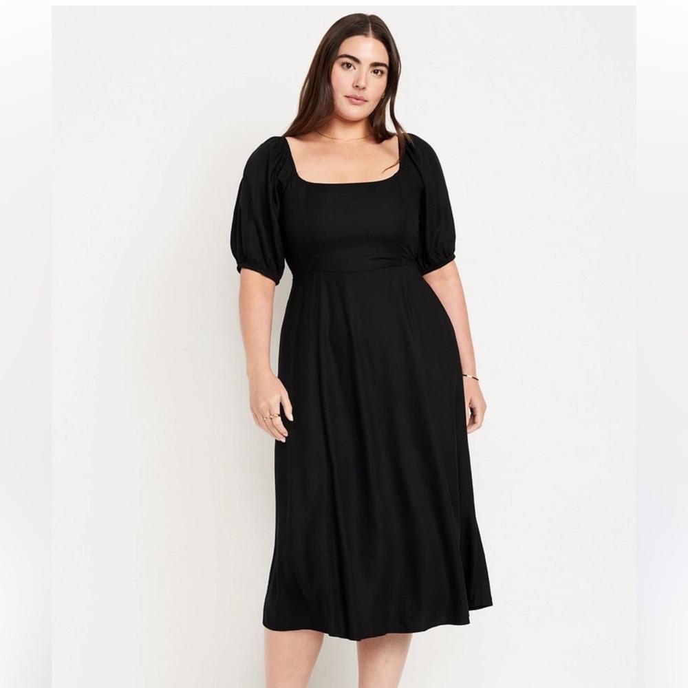 Old Navy Fit and Flare Crepe Midi Dress